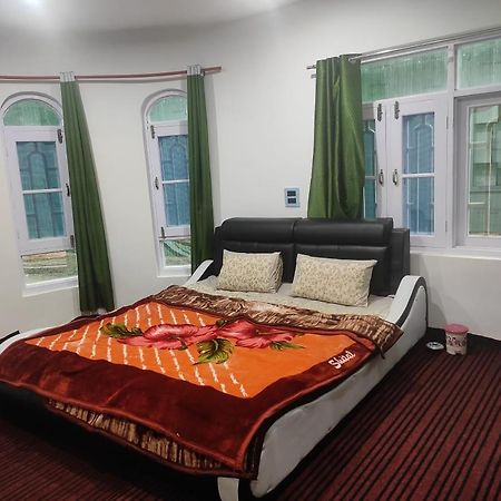 New Delight Hotel Kanzalwan 外观 照片